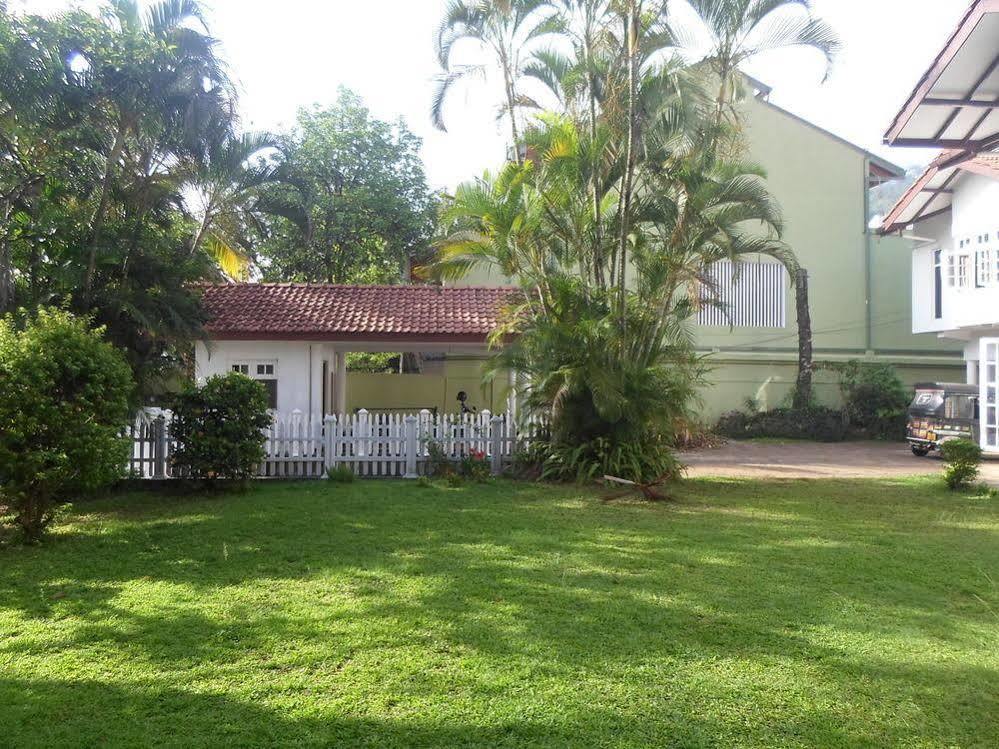 Kandy Green View Bungalow Экстерьер фото